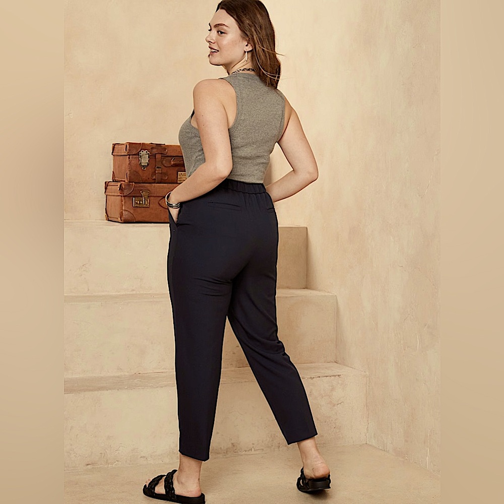 Hayden Black Tapered Pant NWOT